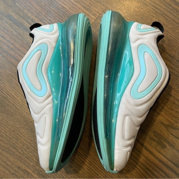 Nike Air Max 720 "White Aurora" GS Running Shoes 6 Youth - Picture 8 of 13